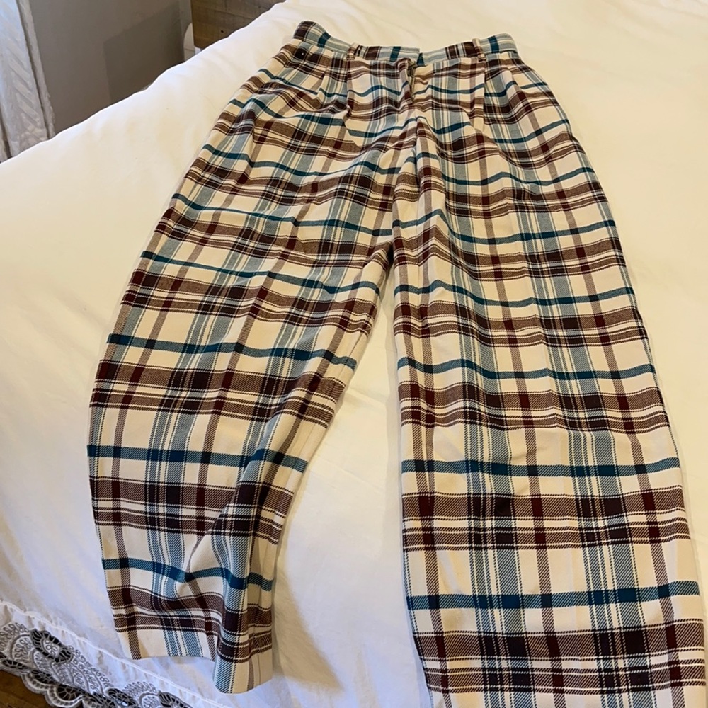 Aritzia effortless plaid pants